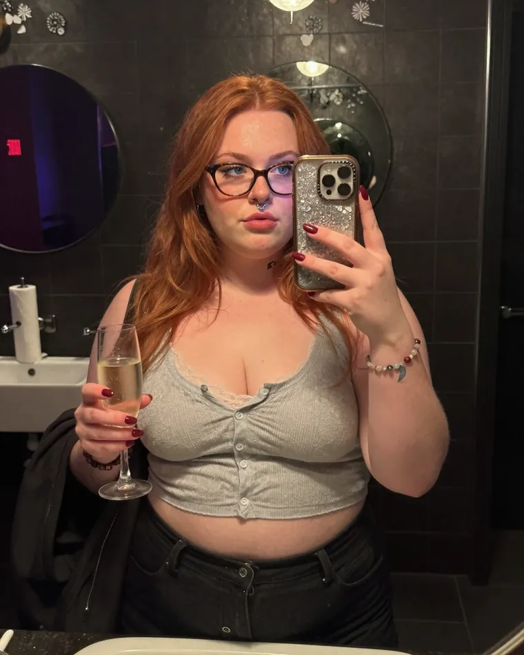 Ally (25) - Gold Coast