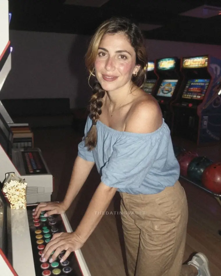 Caitlin (25) - Daylesford