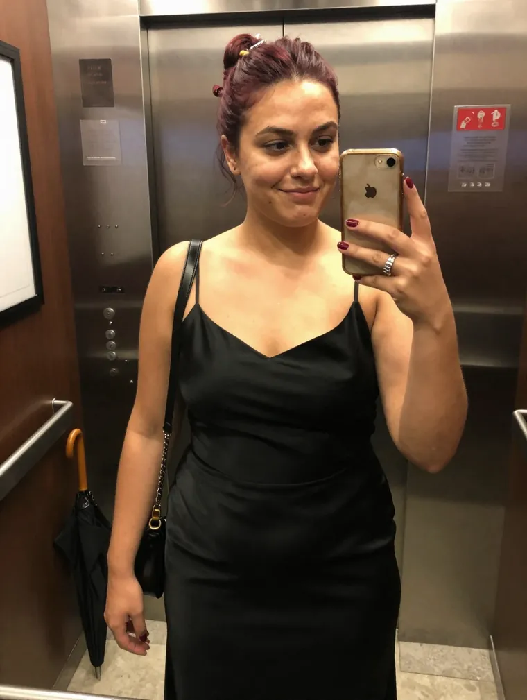 CozyHayley (25) - Junee