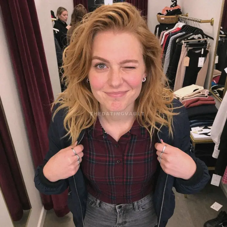 EliseJenna (25) - Ballarat