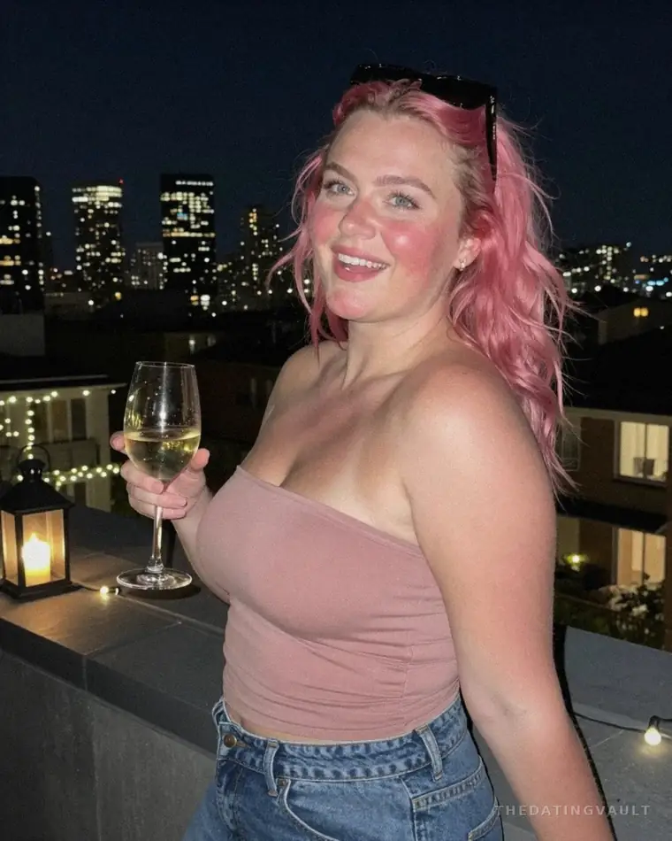 Gabby98 (25) - Buderim