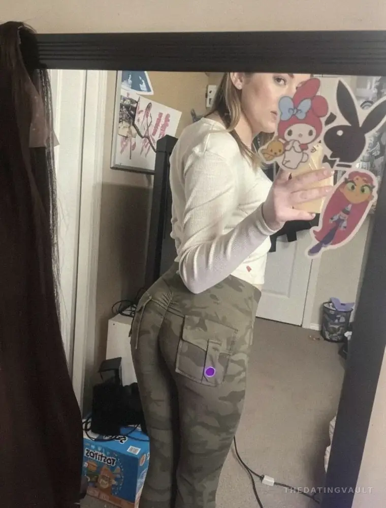 HoneySophie (25) - Bathurst