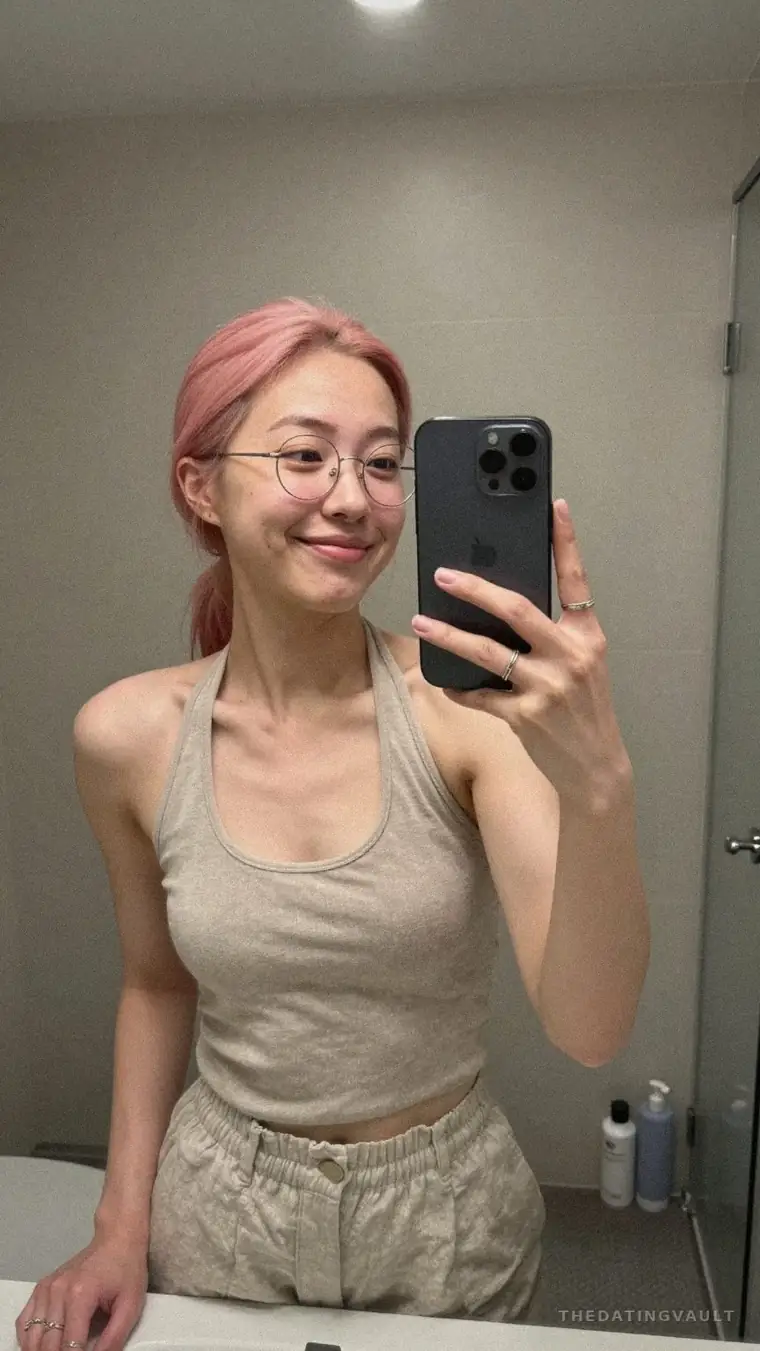 IsabellaBianca (25) - Melton South