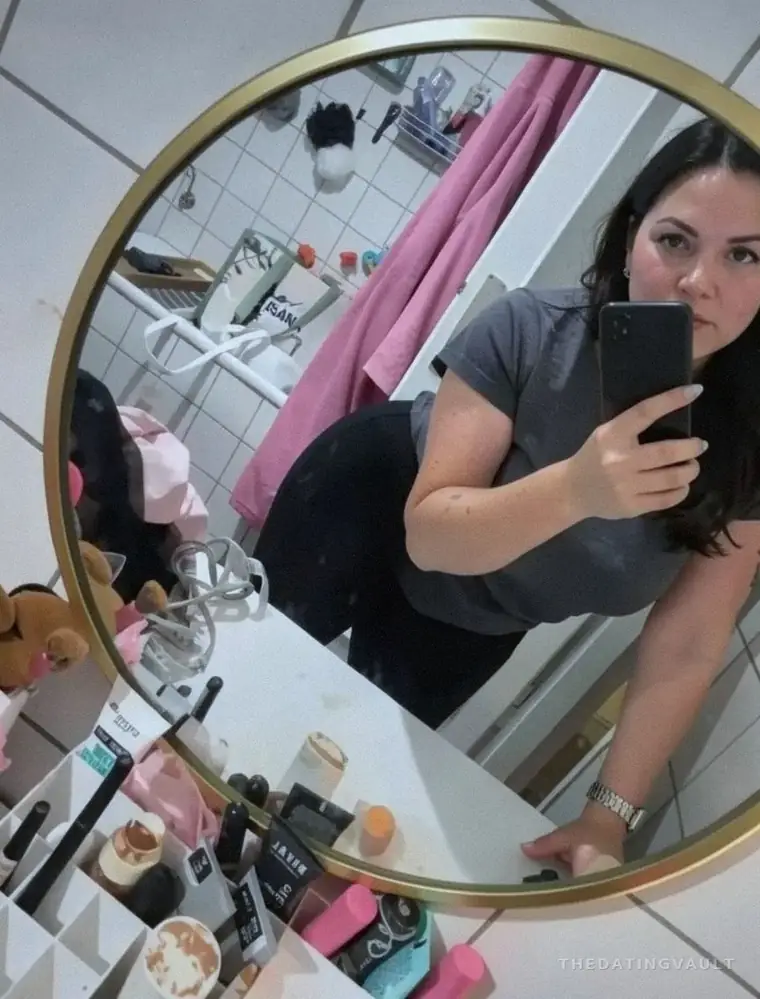 LittleSophie (25) - Augustine Heights