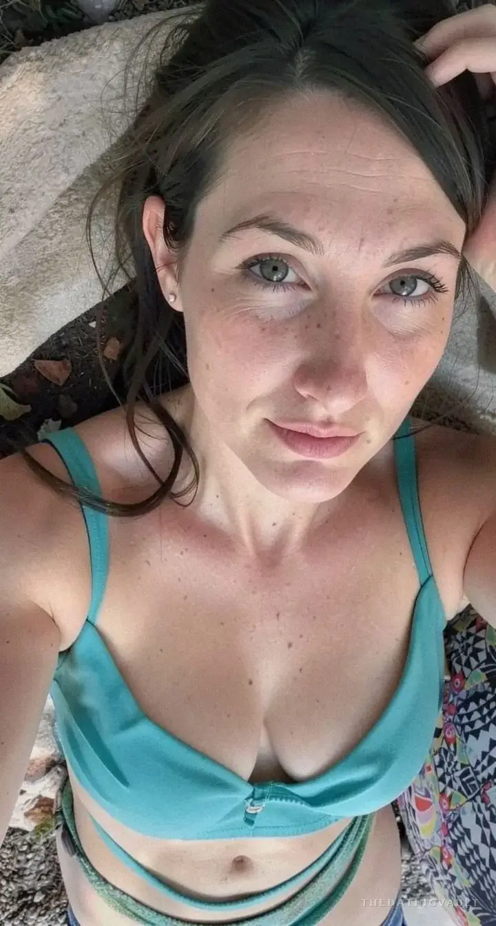 MiaRiley (28) - Smiths Lake
