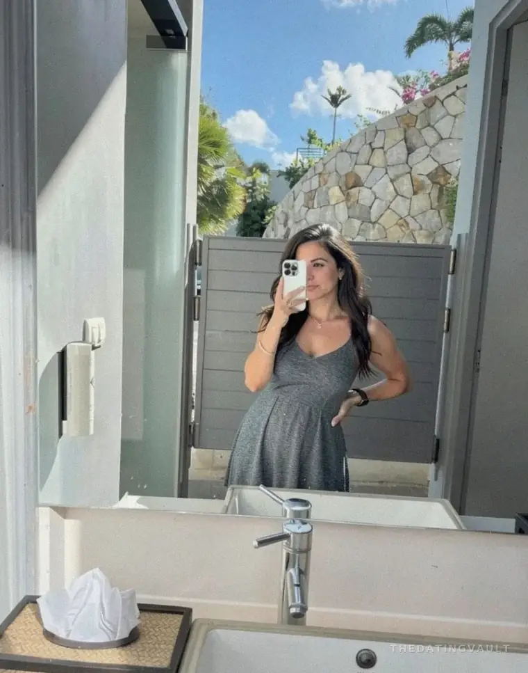Nikki619 (25) - Newcastle