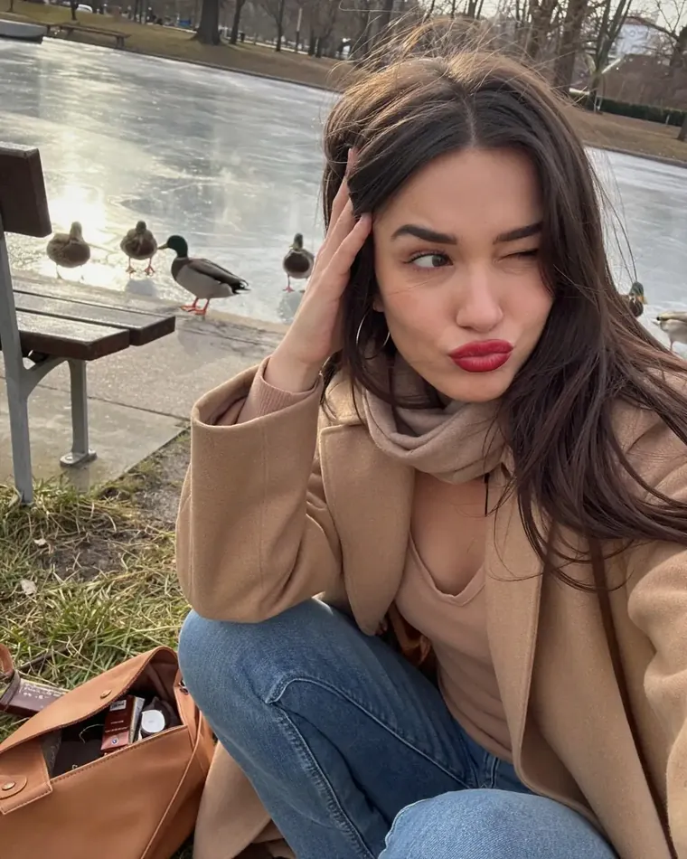 NikkiCharlotte (25) - Parramatta