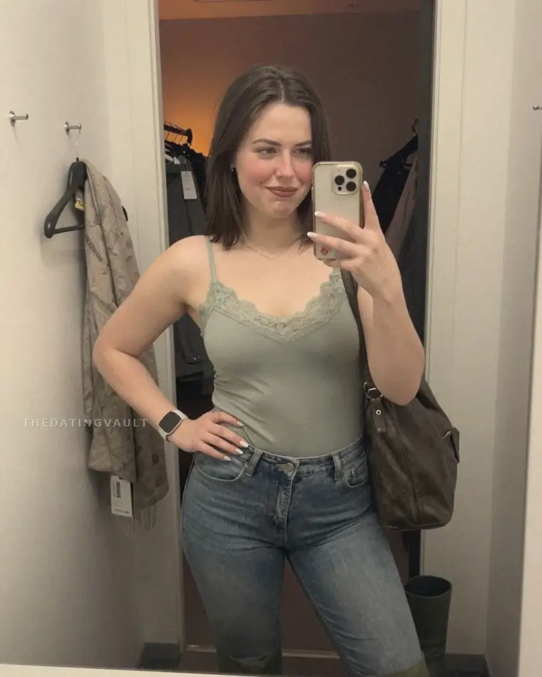 PippaJoy (25) - Kingscliff