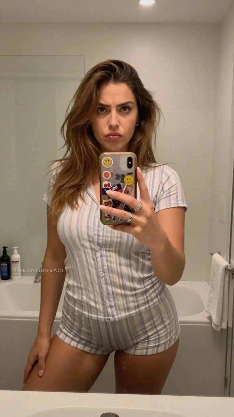RoxyLee (25) - Dubbo