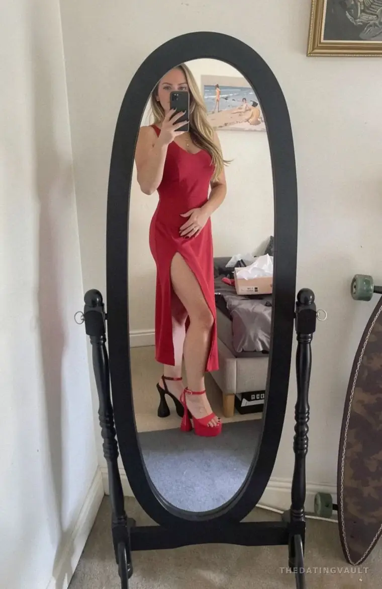 SmokyNaomi (25) - Conder