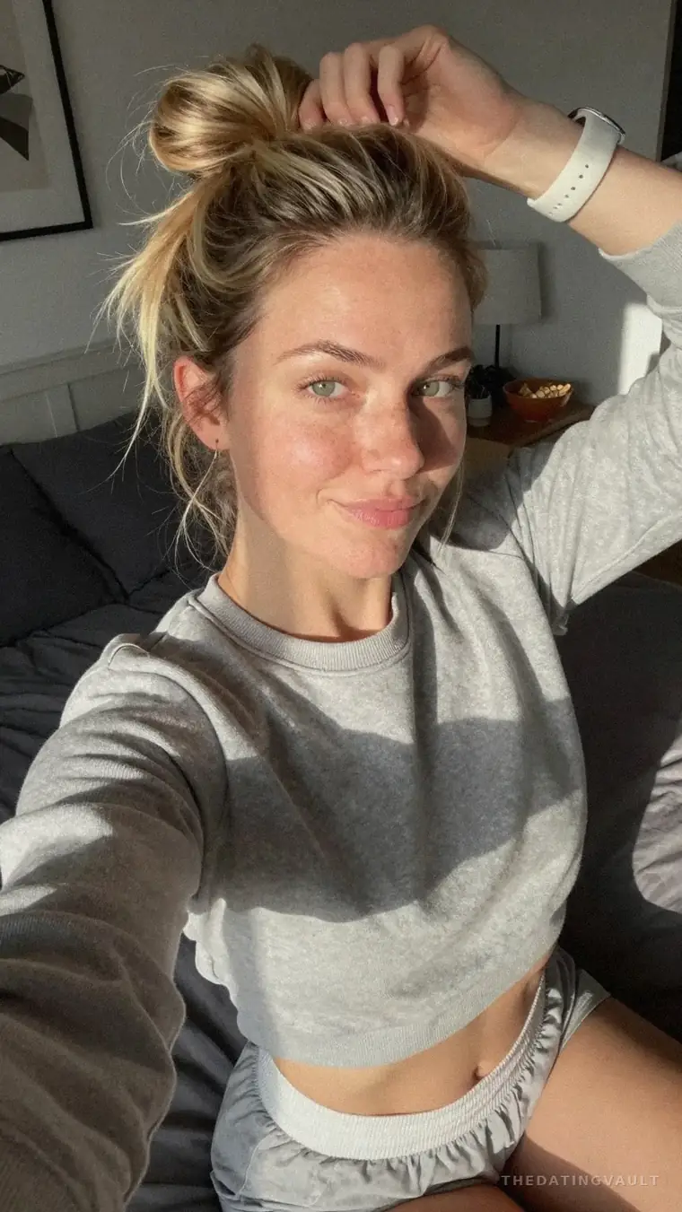 Stacey99 (25) - Korumburra