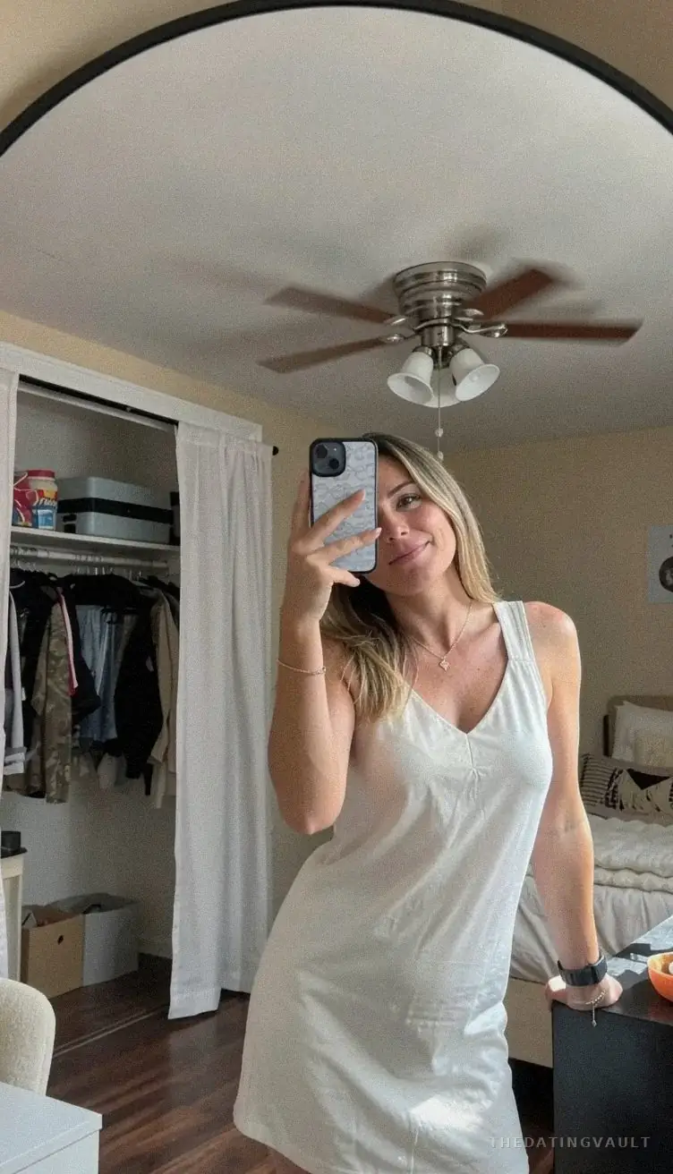 SunnyJo (25) - Aldinga