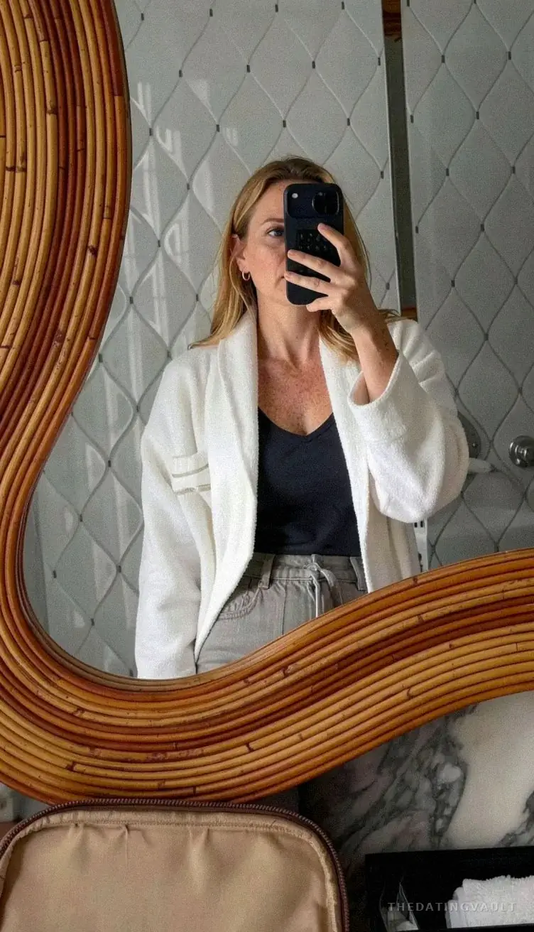 TianaFrankie (30) - Tascott
