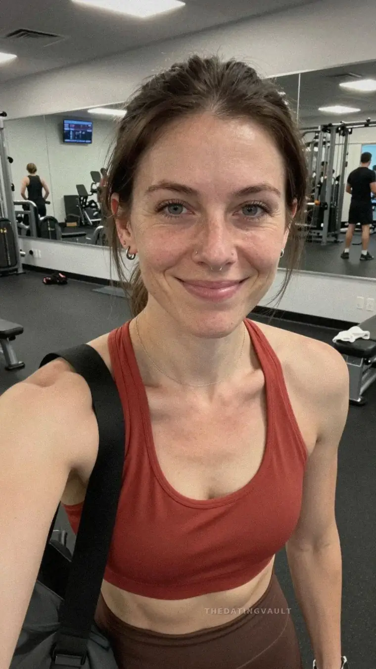VanessaBrooke (28) - Norah Head